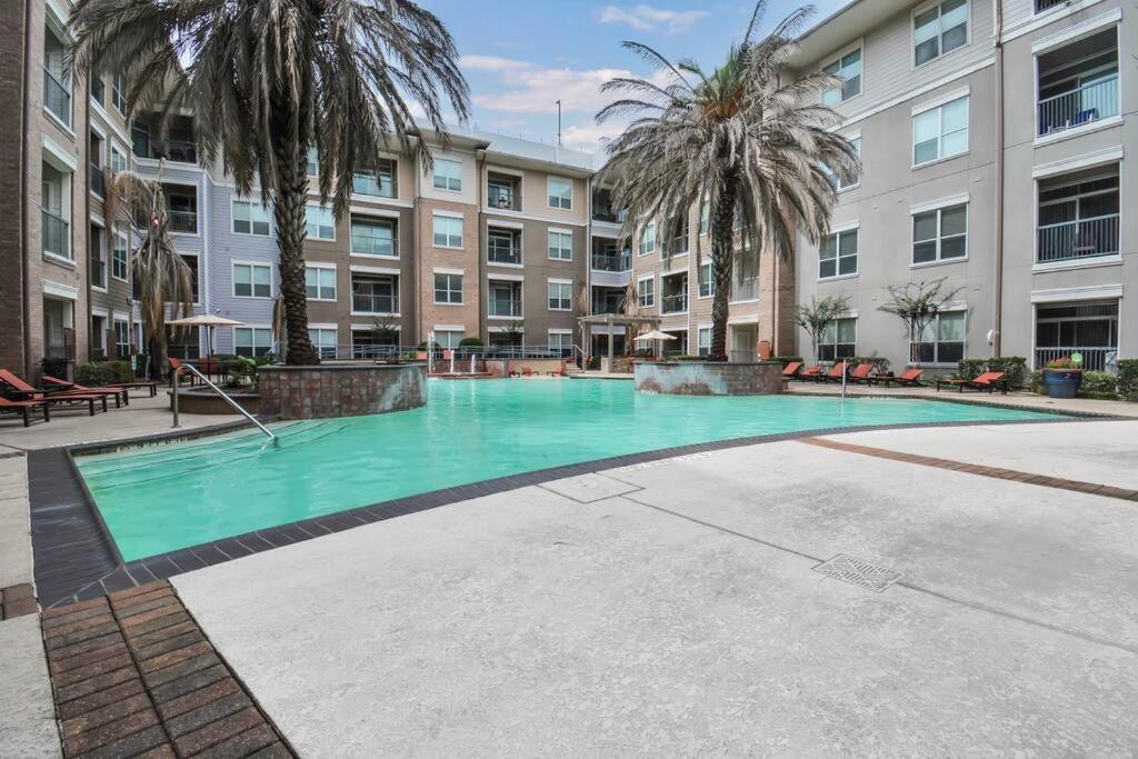 Beautiful Unit Near Med Center W/ Shopping Center Apartment Houston Exterior photo